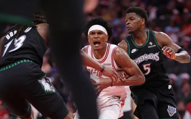 湖人季后赛对阵火箭前景分析：詹姆斯状态爆发